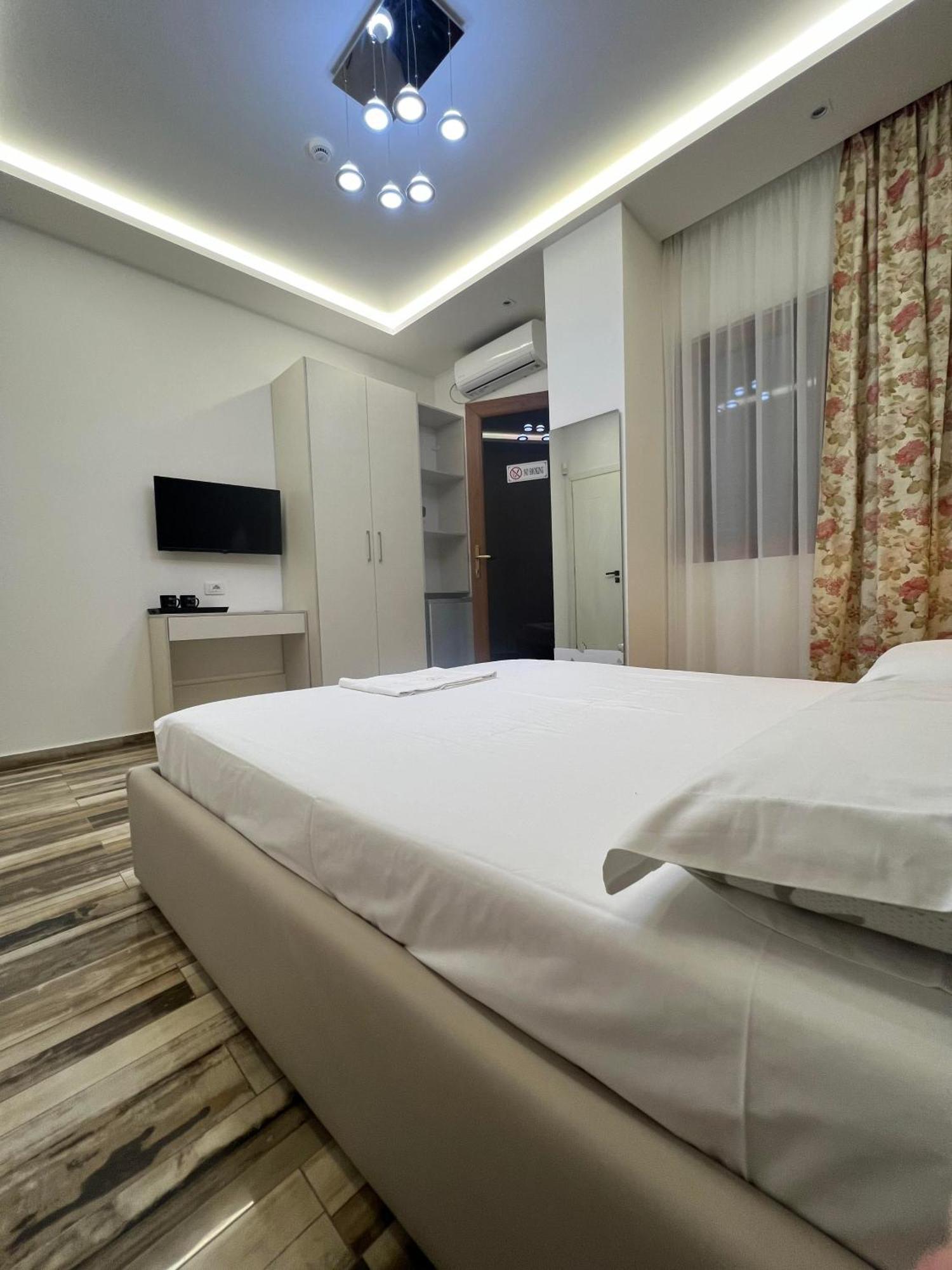 Guest Room Angolo Toscano Vlorë Zimmer foto